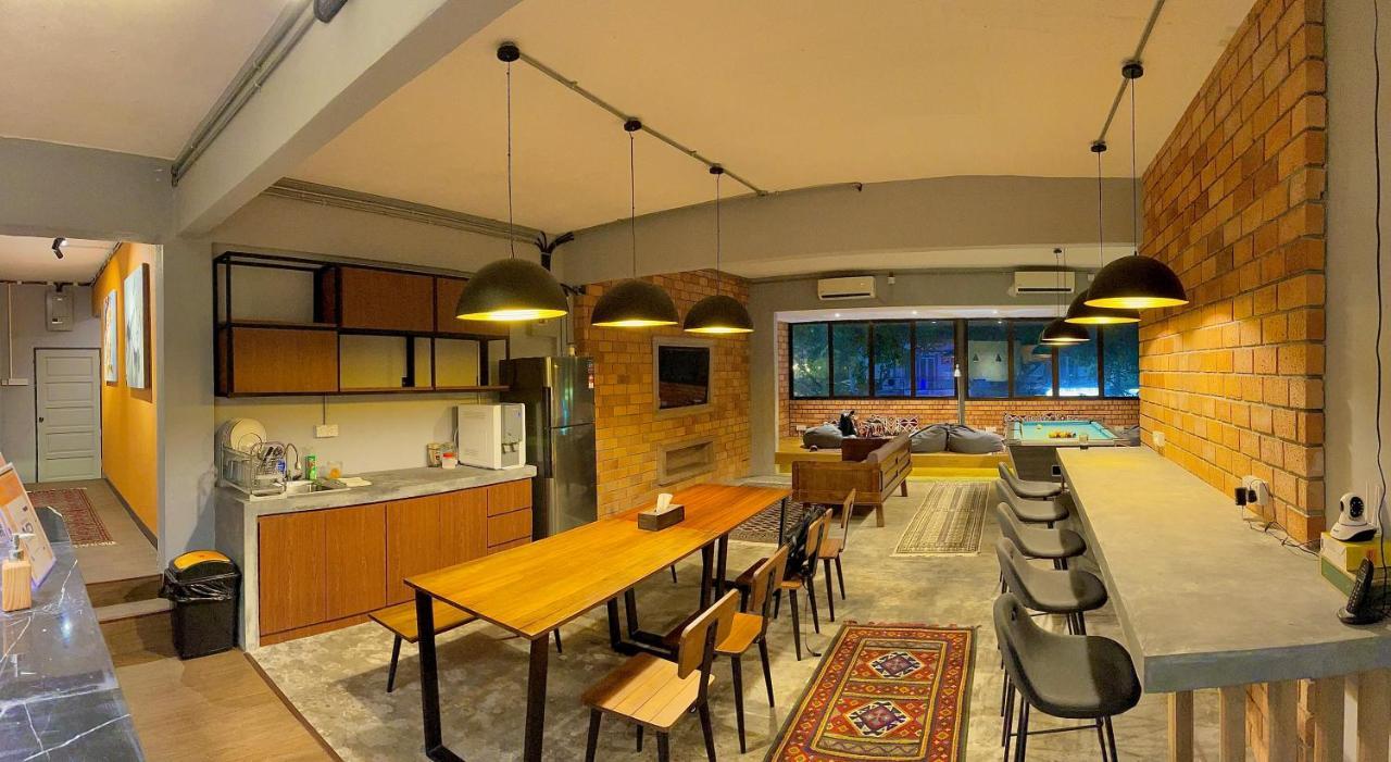Arch Dormitorio Cenang Pantai Cenang  Exterior photo