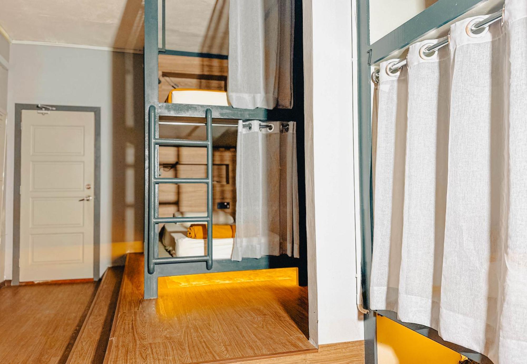 Arch Dormitorio Cenang Pantai Cenang  Exterior photo